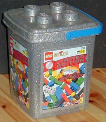 LEGO Produktset 3025-1 - Limited Edition Silver Brick Bucket