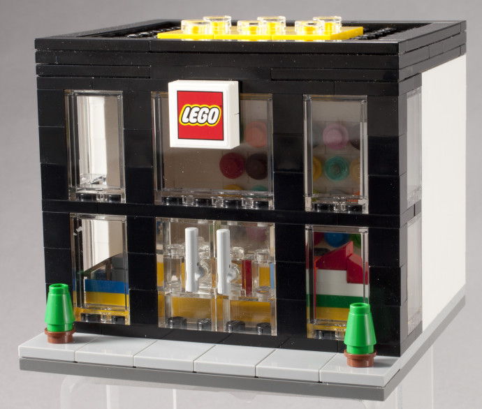 LEGO Produktset 3300003-1 - 3300003   Brand Retail Store ultra-limited edition