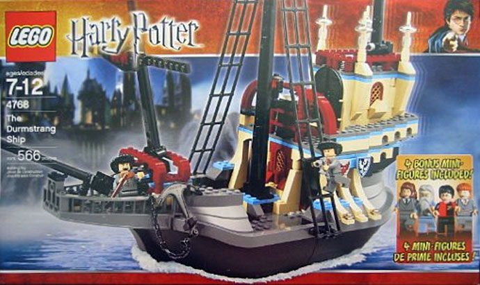 LEGO Produktset 4768-2 - The Durmstrang Ship with Bonus Minifigures