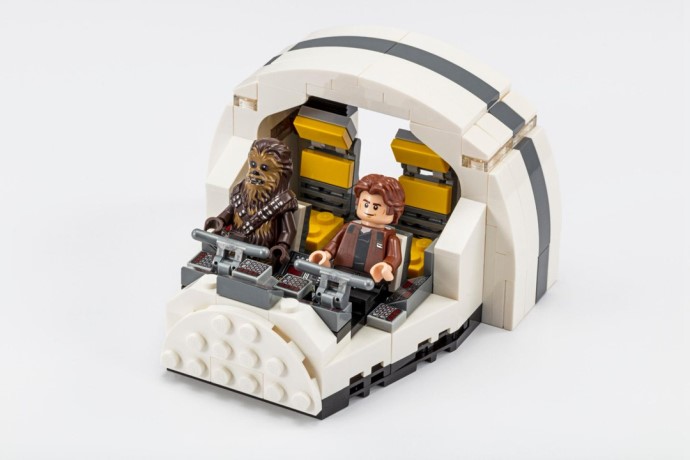 LEGO Produktset 75512-1 - Millennium Falcon Cockpit